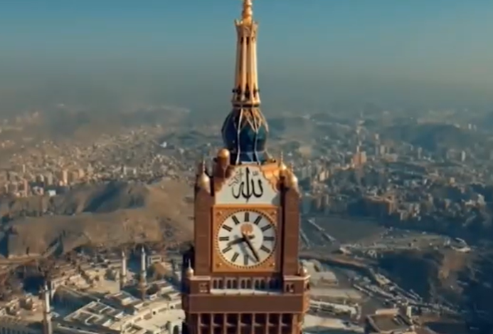 法国女说唱歌手震撼世界，选择皈依伊斯兰教